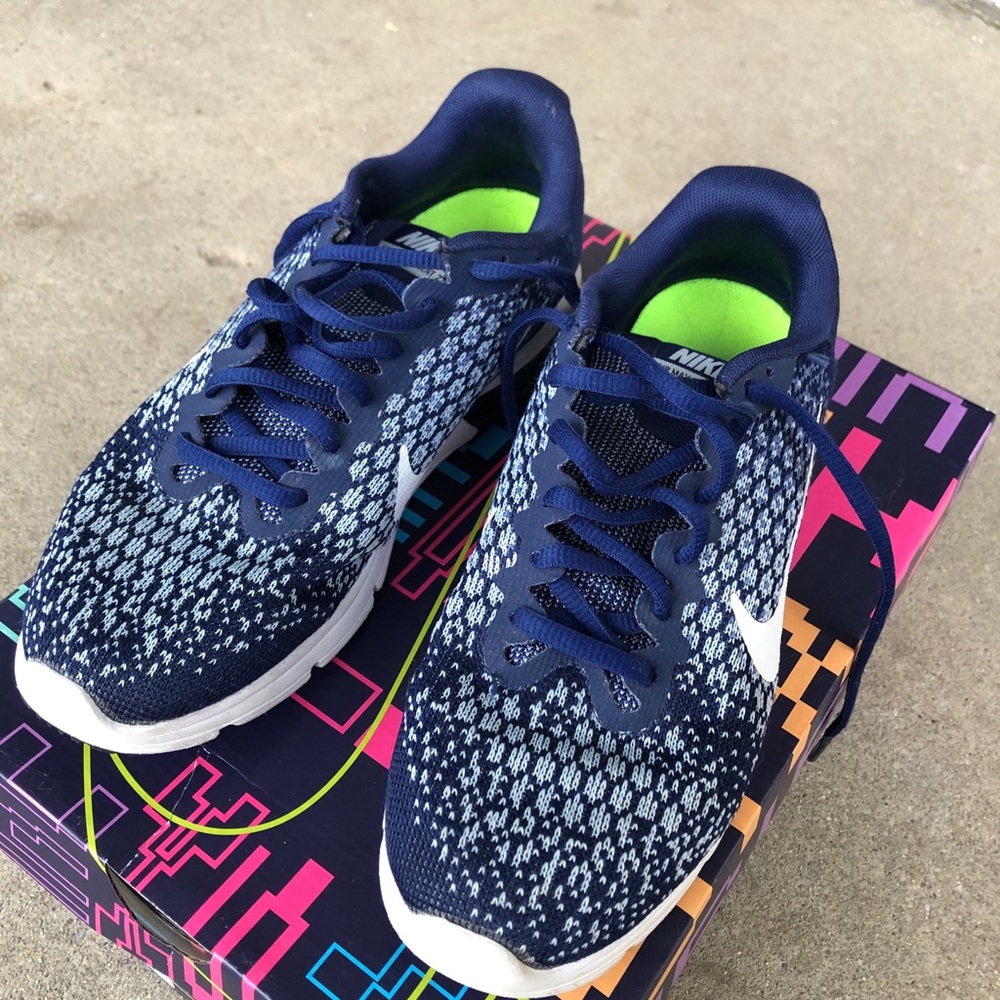 Nike air max sequent 2 sneakers